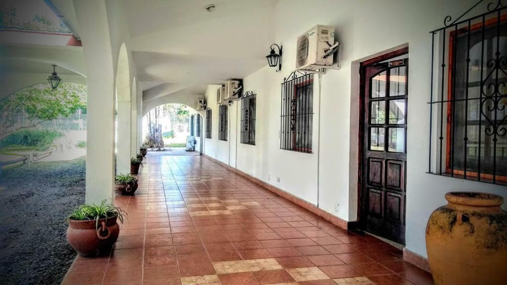 El Portal De Cerrillos, Hosteria De Campo Hotell Eksteriør bilde